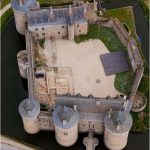 Coloriage Chevaliers Et Châteaux Forts Frais Castles Image By T B Lee Kadoober Iii Castle Beautiful Castles