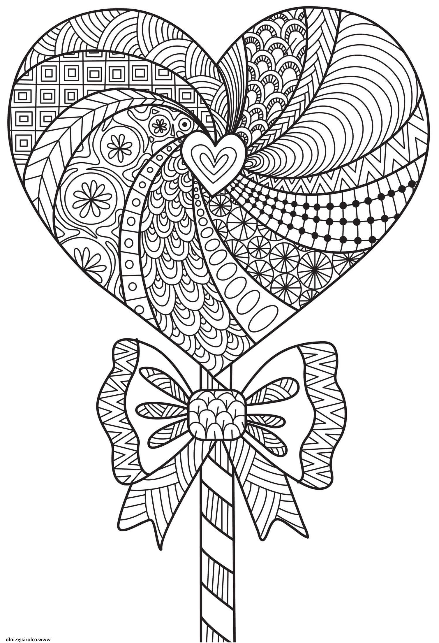 mandala coeur motifs fleurs adulte coloriage dessin